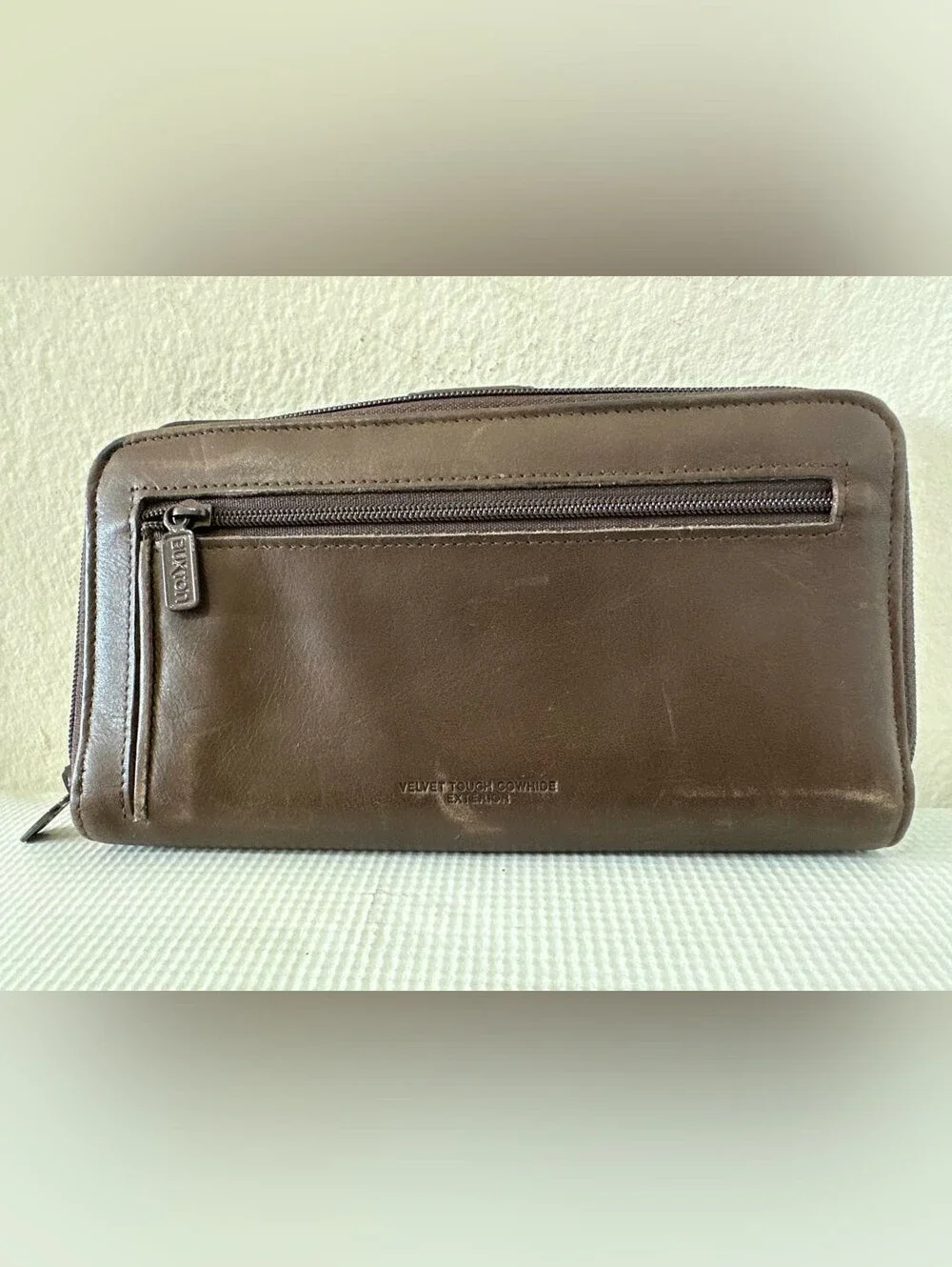 Buxton Leather Checkbook Keeper Wallet Velvet Tough Cowhide Exterior